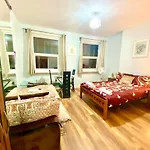 Stylish One Bed Studio Flat Edgware Road In Central London