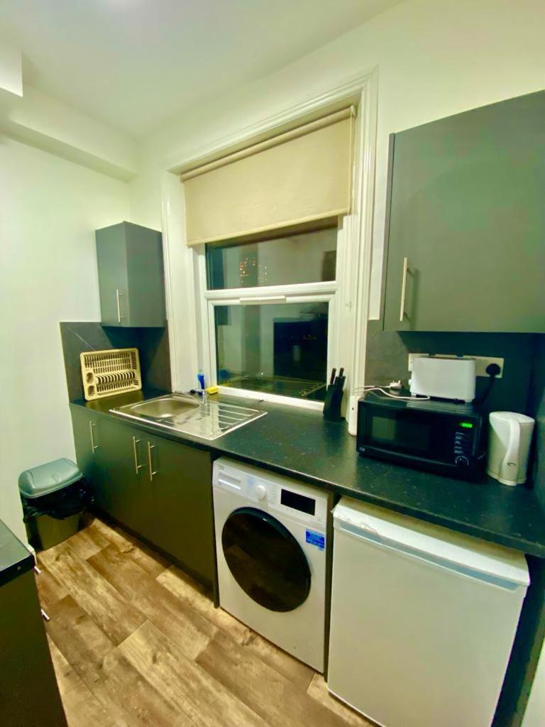 Stylish One Bed Studio Flat Edgware Road In Central *